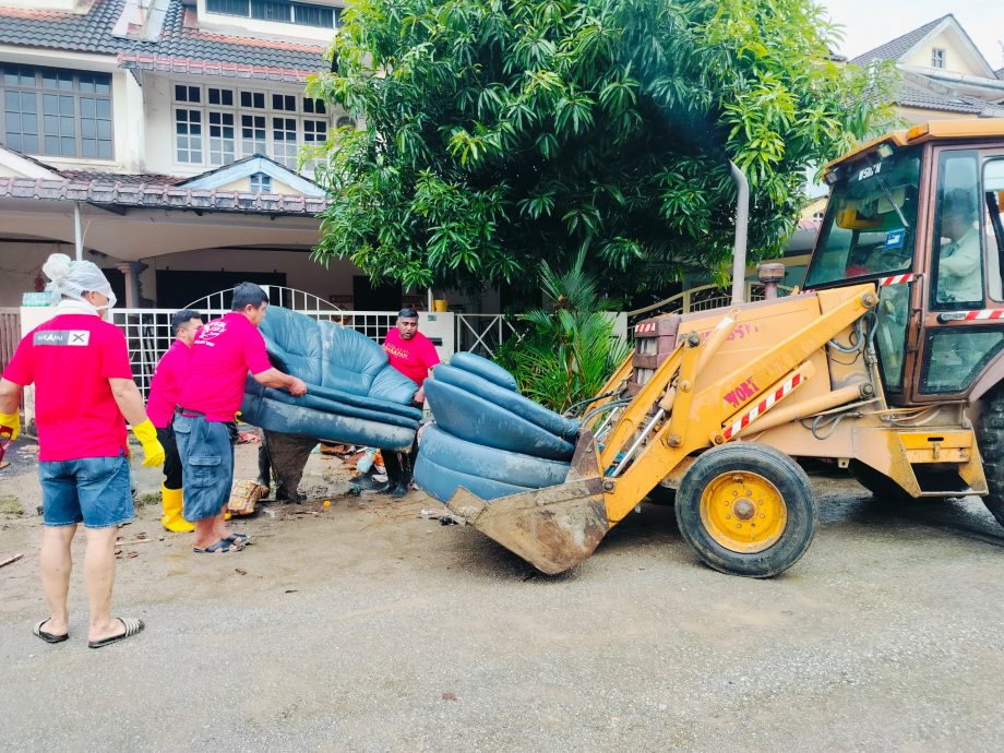 倪可敏:异常雨量致美园闪电水灾 房地部争取提升河堤工程