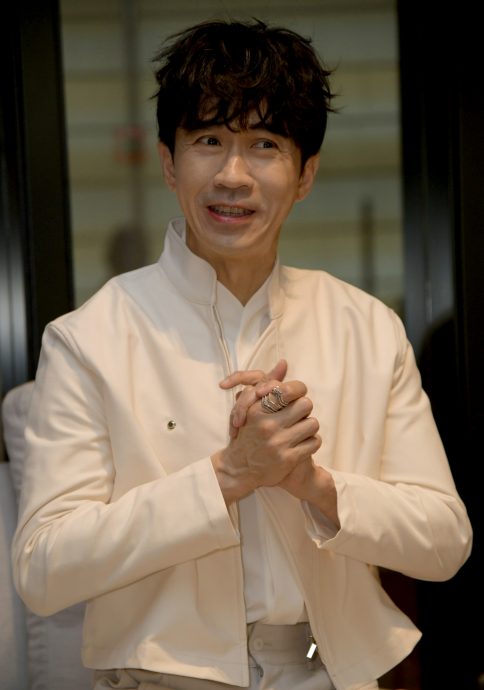 光良李心洁相知相惜 一起长大的朋友