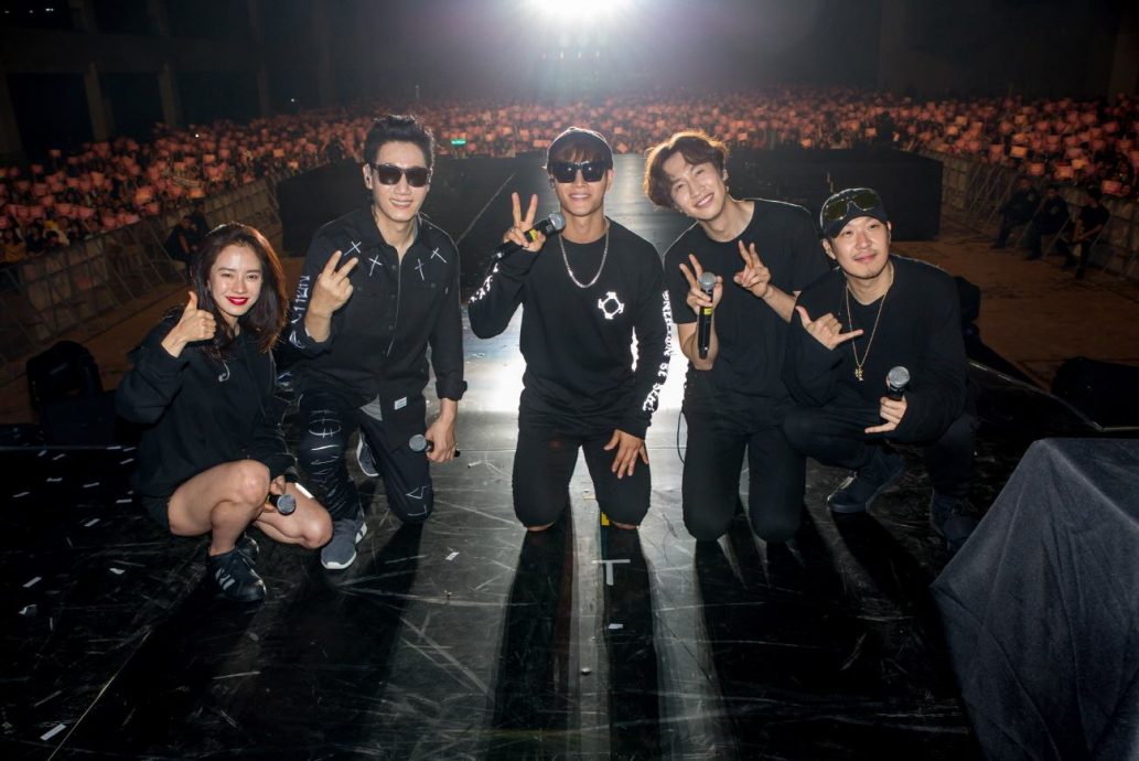 全员到齐!《Running Man》明年215“跑”来马会粉丝