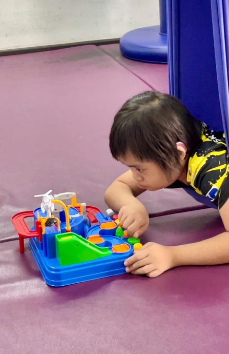 郑立慷：一家人携手了解爱护 家有特殊儿从心规划