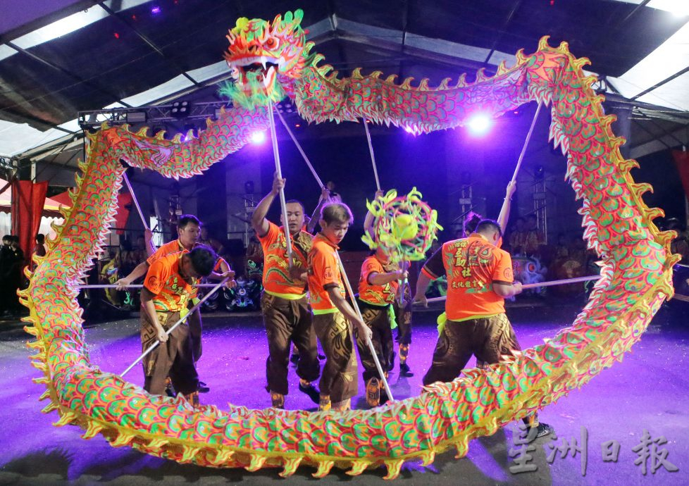 兵如嘉年华开幕 文化大汇演展各族特色