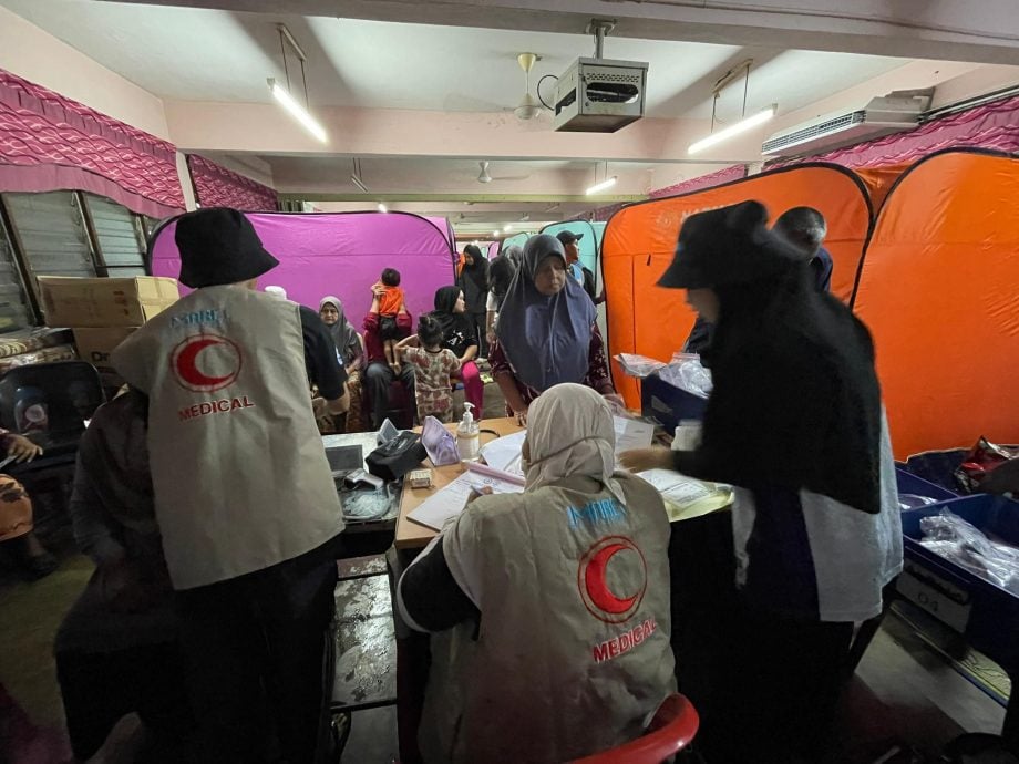 哈桑娜基金会紧急拨逾82 万令吉 援助灾黎