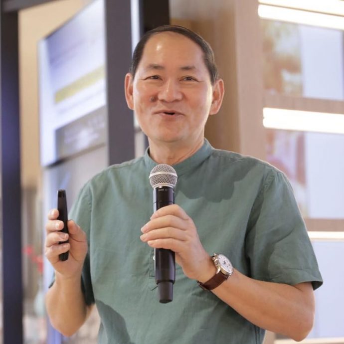 大都会-本报活动/(主文)陈亚才下星期一新书推介礼