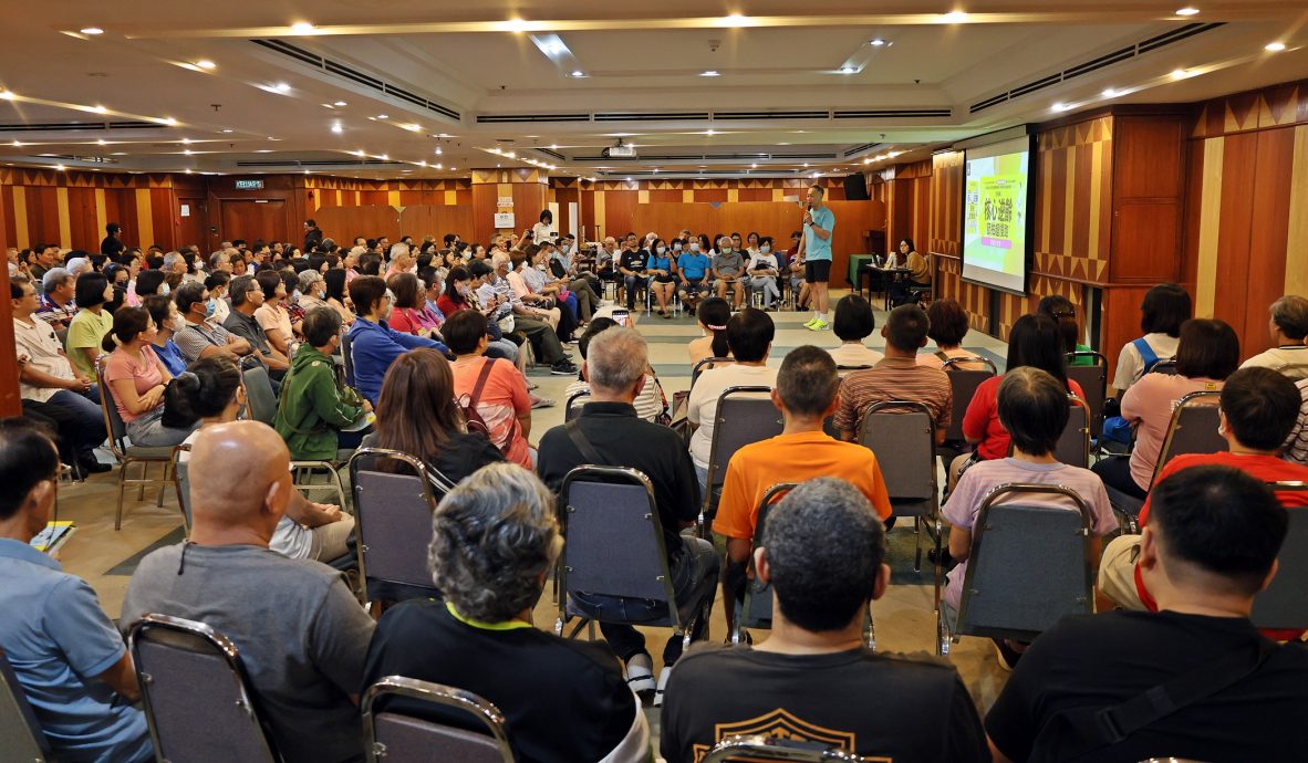 大都会/做头/本报讲座/核心逆龄 节拍超慢跑