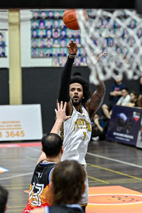 大马篮球联赛(MBL)|27分优势大胜布城热火 金群利成功复仇