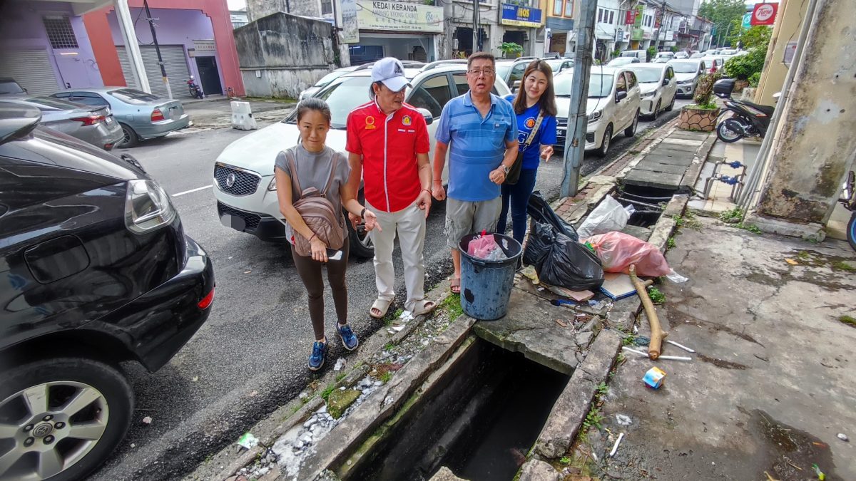 封面-大都会/孟加拉最高专员署搬离安邦大街后情况/13图