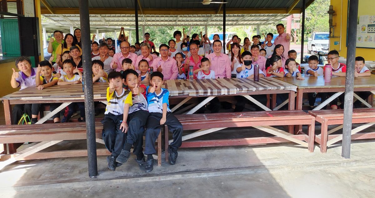 崇华华中学生宿舍明年新学年开放