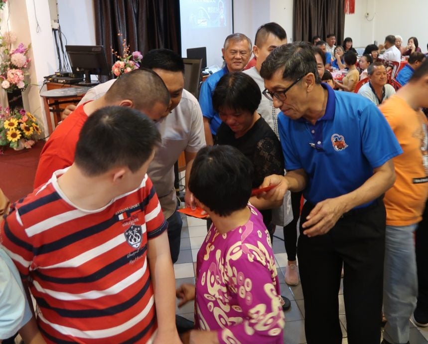 *已签发* 柔:封面:【善心美事】利民达卫理公会陪伴障友,办生日会齐庆生
