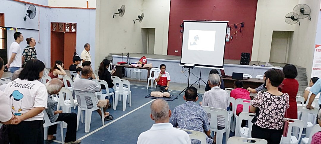 已签发 柔:【善心美事】红新月会古来区会积极服务社区 推动“一家庭一急救员”
