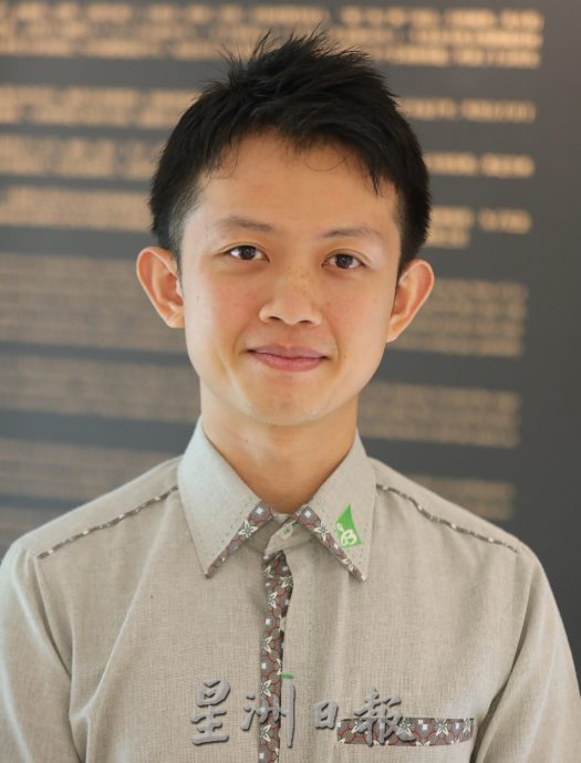 **已签发**柔:封面:【特稿】:以木工器具为主题,新山家具公会创设“家具文物馆”