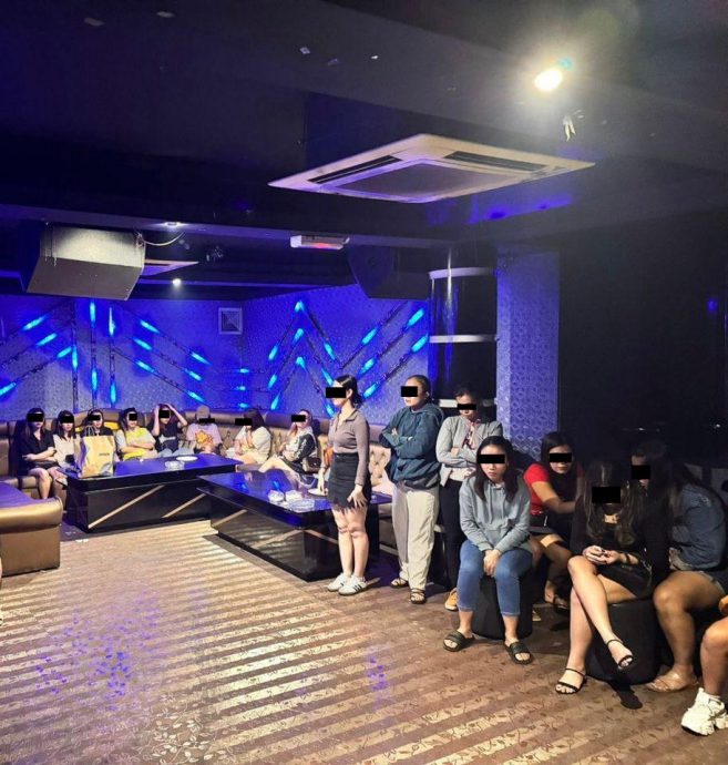 **已签发**柔:肃赌扫黄!柔警突击新山6娱所扣查189男女,最小18岁