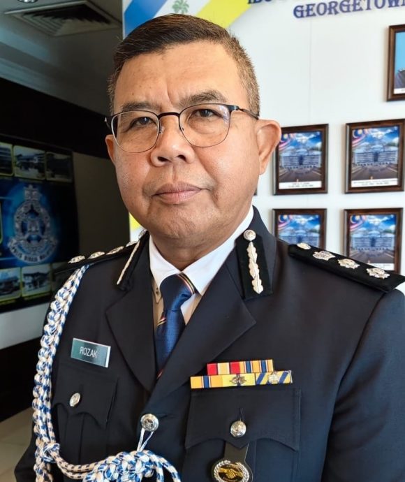 华裔律师被人用铁棒袭击案,在逃主脑机场落网被控不认罪