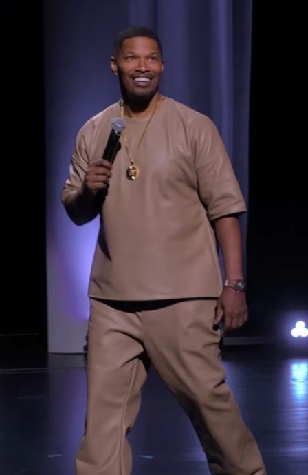 庆57岁生日遇“血光之灾” 杰米霍士脸部受伤紧急送院