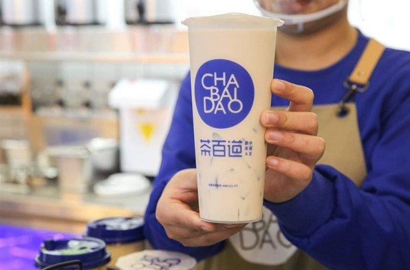 拚盘/中国奶茶店过去一年倒闭近20万家