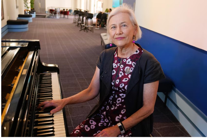 暖势力 女子创合唱团 助认知障碍症患者寻回记忆