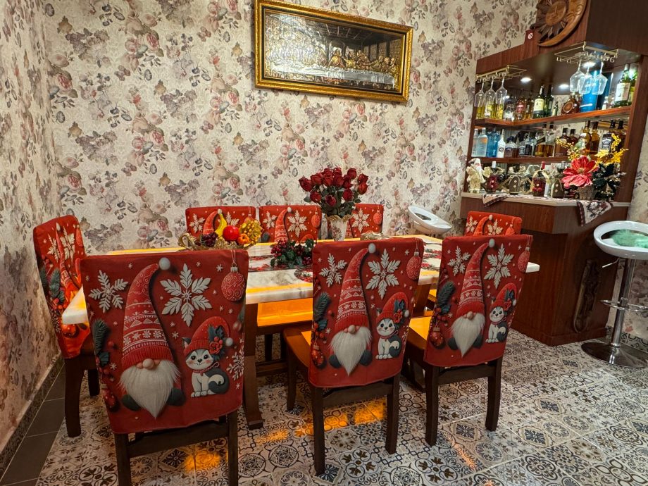 民宅美轮美奂的圣诞装饰,吸引各族民众涌至打卡。