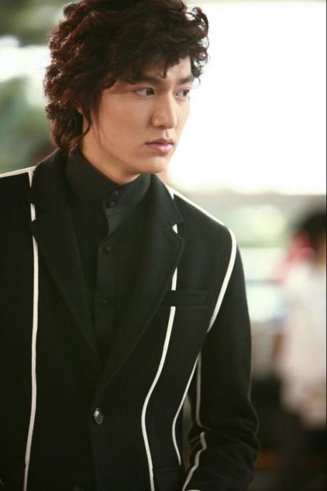 曾因演具俊表太入戏 李敏镐自曝会使唤朋友