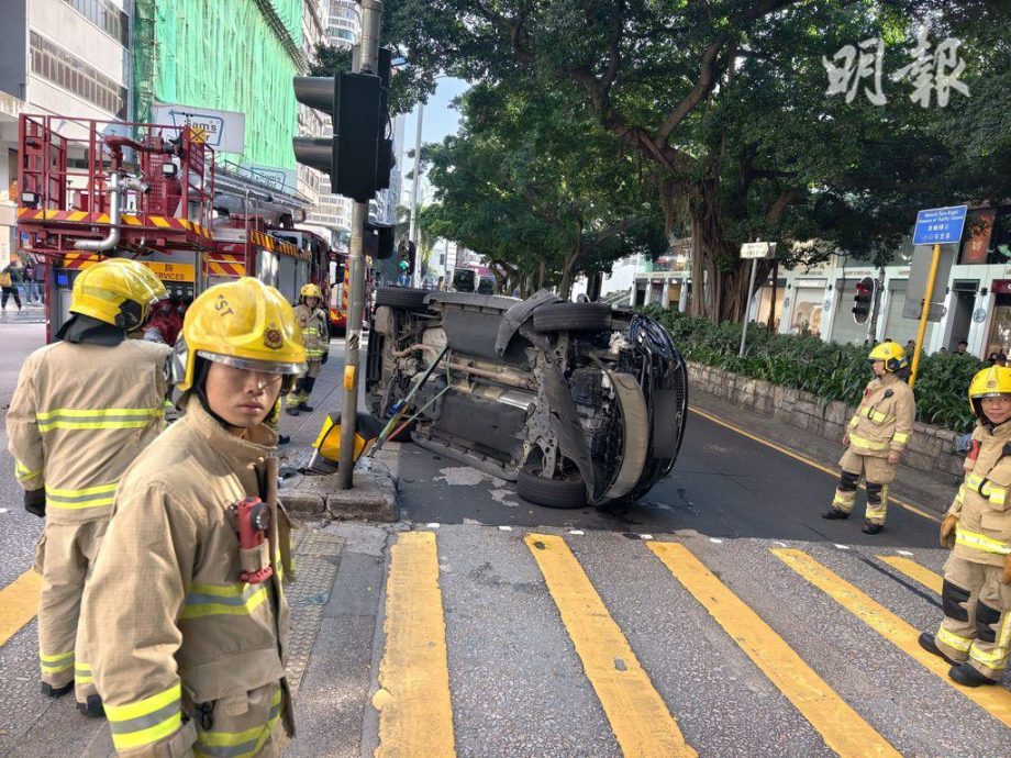 江若琳车祸急送医　车子失控严重翻侧
