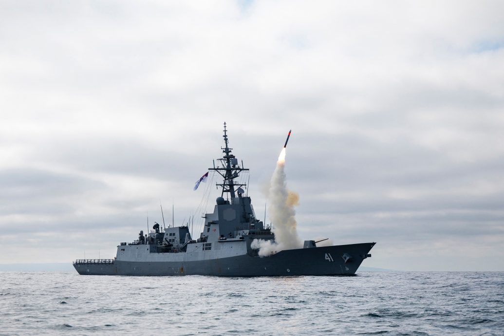 澳舰成功试射战斧导弹 攻击距离增20倍达2500公里