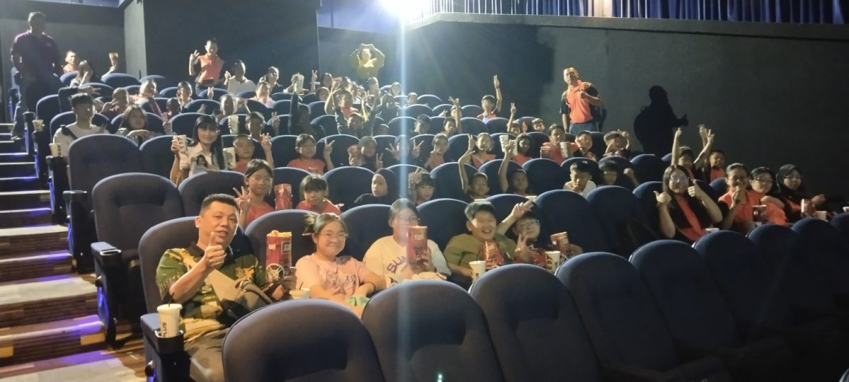 董家协补贴包场看电影,化南华小实践多元教学