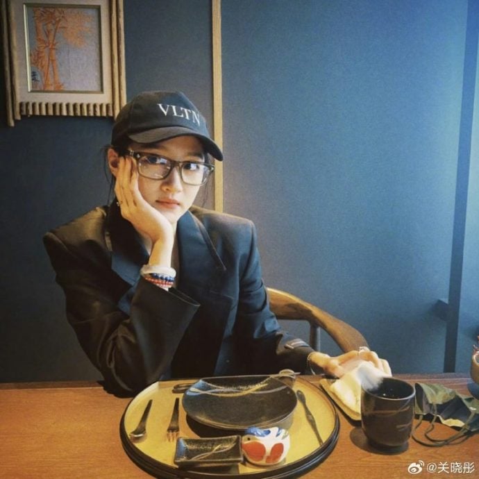 珠宝店选钻饰视频曝光 鹿晗和关晓彤好事近?