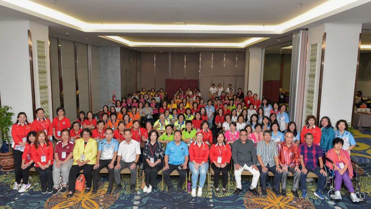 用此稿(大北马)马潮妇全国生活营