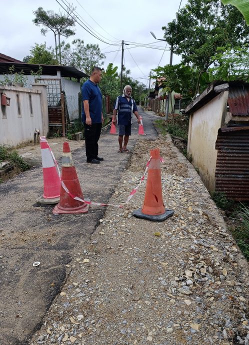 甲必12里村两周逾10次地下水管破裂,居民怨声四起