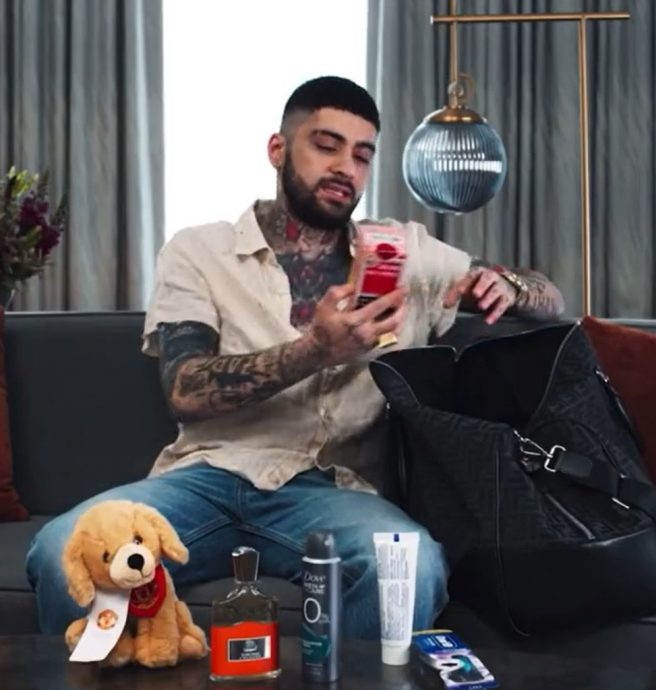 视频|《魔法坏女巫》演员大赞护嗓神器 美国小天后纳为随身物品!