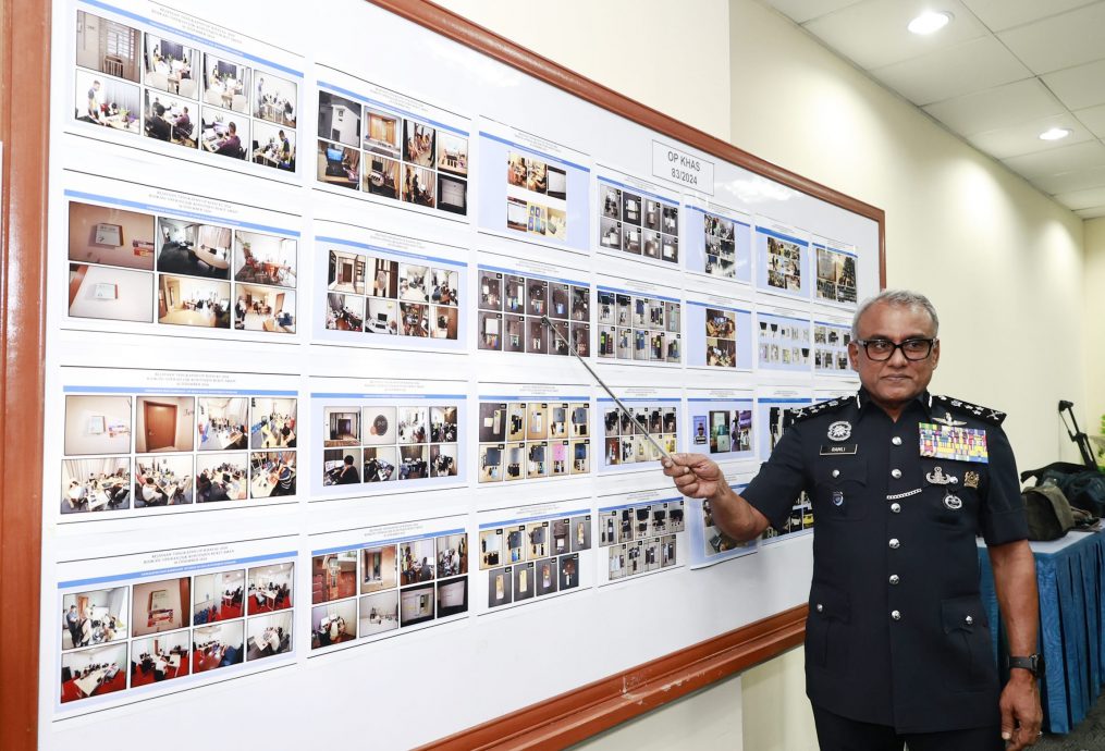 警方12天行动捕426男女,破40集团呼叫中心