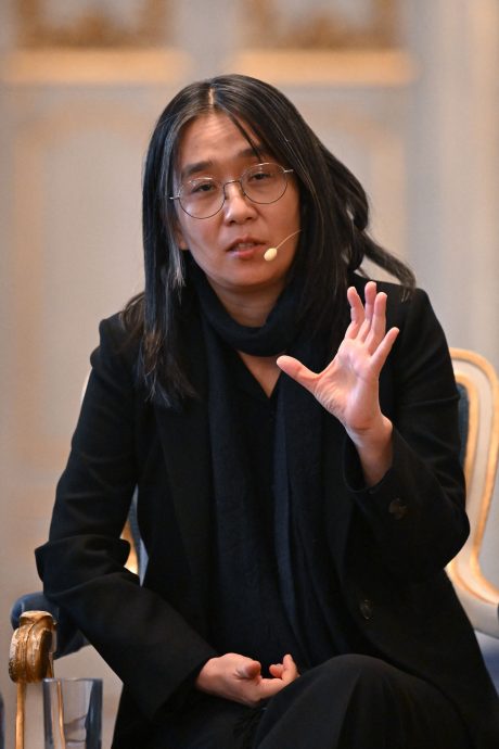 诺奖作家韩江：希望武力镇压的历史不再重演