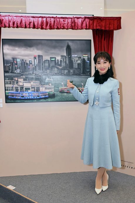 赵雅芝认有戏瘾 盼与周润发再续戏缘