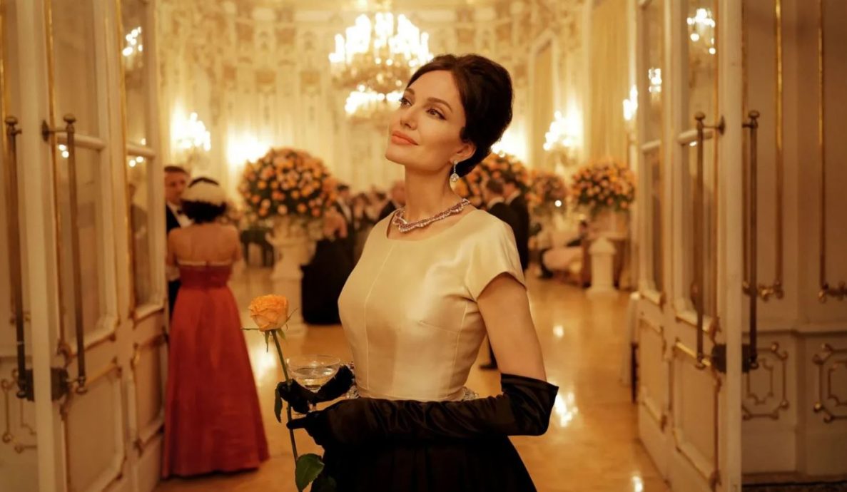 逾亿片酬诱与安祖莲娜拍片 毕彼特:不会为金钱放下自己