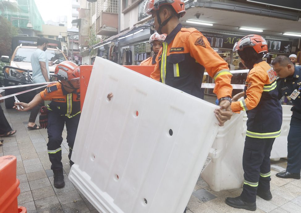 隆市长:提前两个月完成修复 “噬人洞”路段全面通车