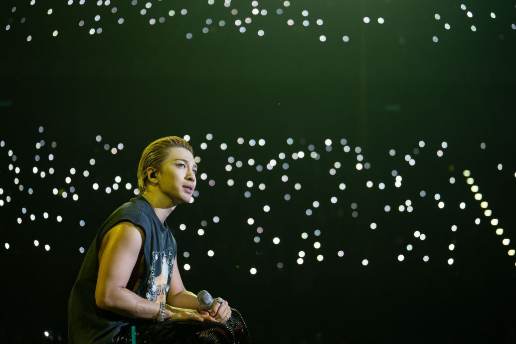 隔7年来马引逾万粉丝朝圣 太阳清唱新歌承诺再返场