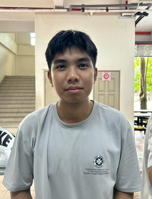 霹：学海学记/主文／育才华中厨艺大赛 学生来掌勺