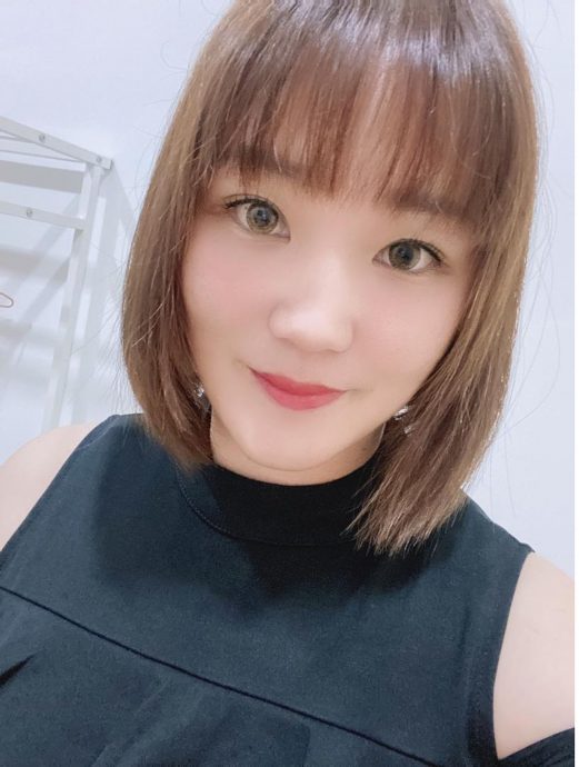 霹:封面主文/校假+新年 曼绒民宿反应慢热