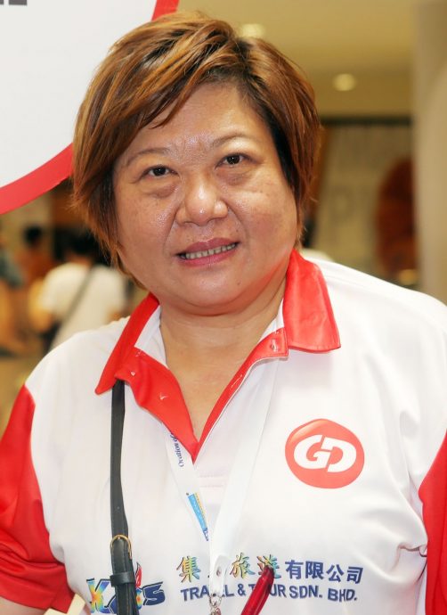 韩6小时戒严风波 本地冬季旅团如常