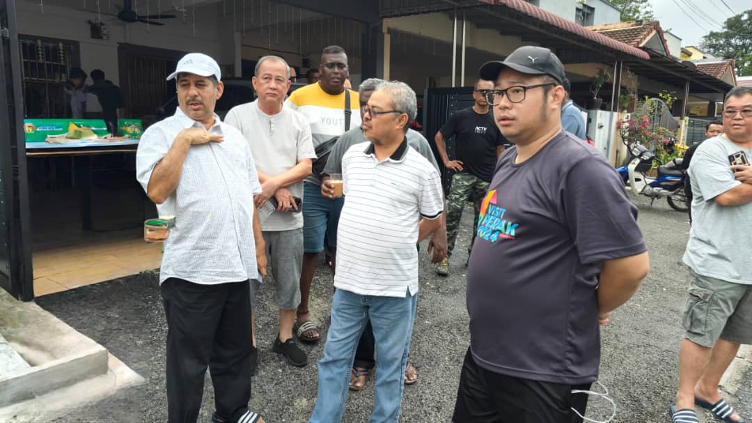 黄家杰:40年来最严重水灾 影响红鹰园250户