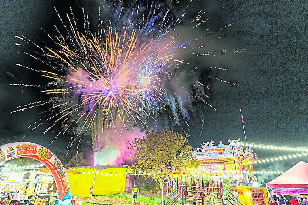 (10/12见报)异宗求同/巴生张圣宫/15图