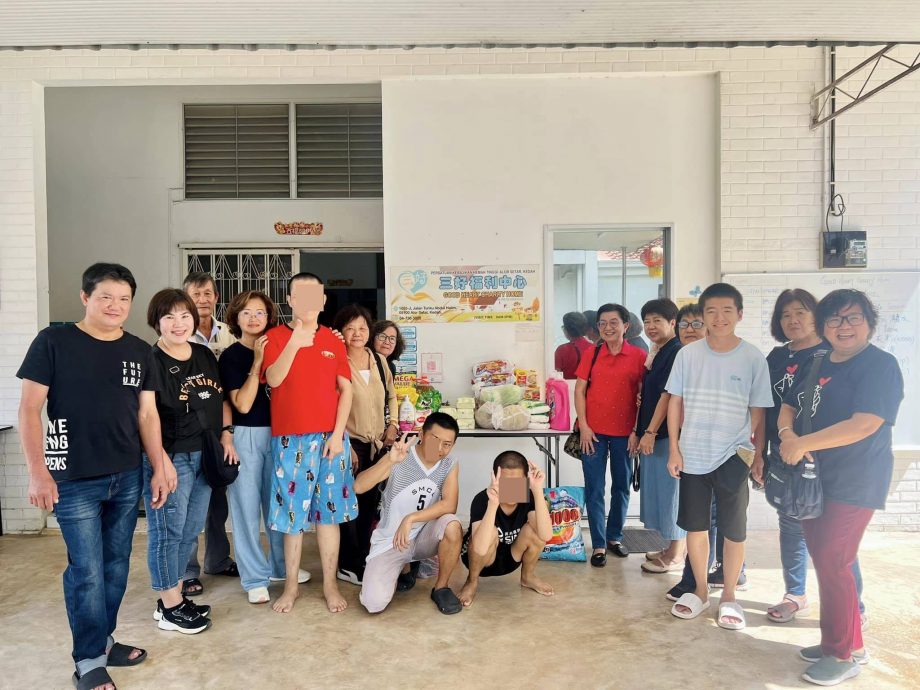 乐活频道/人老心不老,不认老的银发族享受第二人生