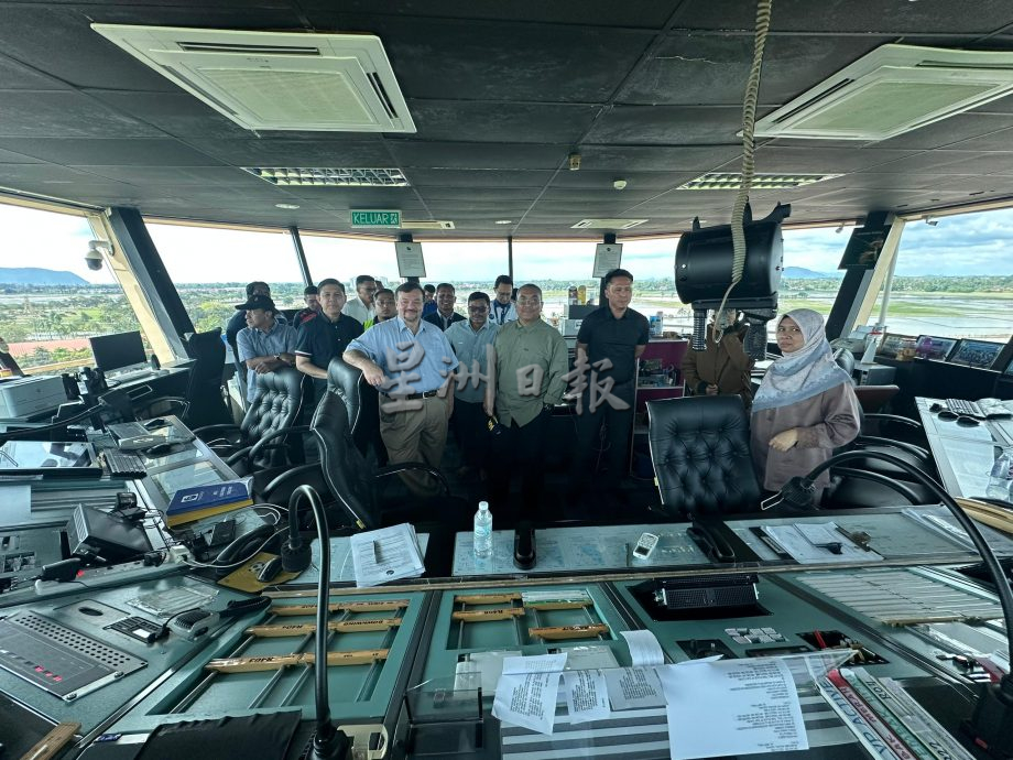 亚罗士打苏丹阿都哈林机场跑道清理工作已近完成,预料下周一(9日)可正式复航。