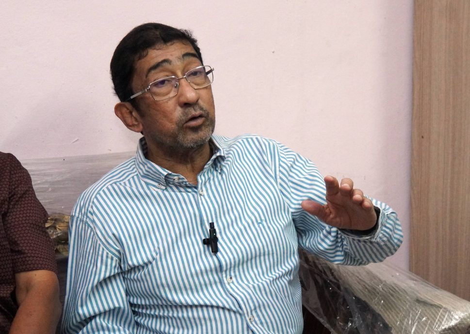 前通讯副部长查希迪加入蓝眼，一改“拒绝行动党”口风，表态支持多元种族政治路线愿合作