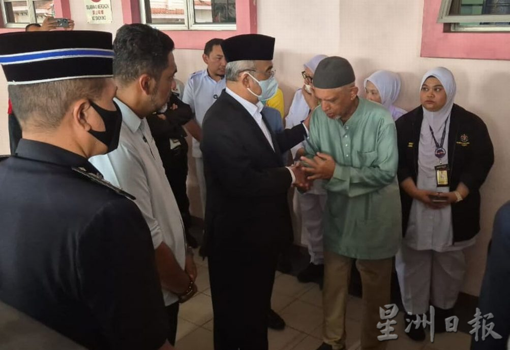 (全国版)南北大道车祸:7死者中,6名本地死者遗体已经接领完毕