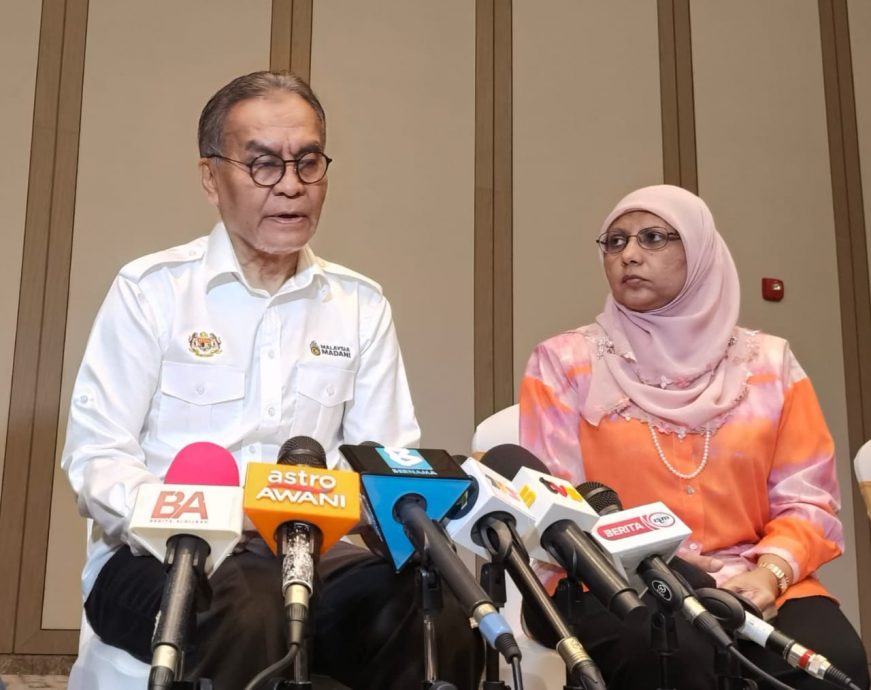 （全国版）卫长：不忽略监管私人医疗设施