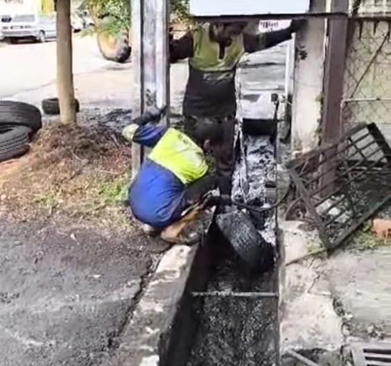 (古城封面主文)玛琳再也工业区清沟行动持续防水灾