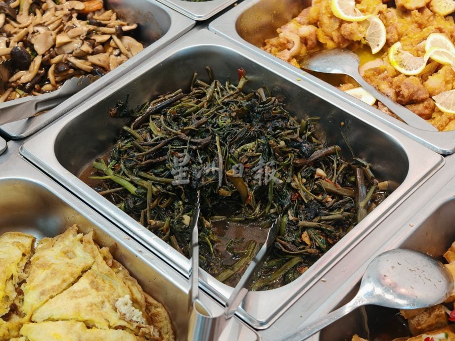 （古城封面主文）雨季蔬菜涨价，除了食肆受影响，也给慈善组织带来挑战