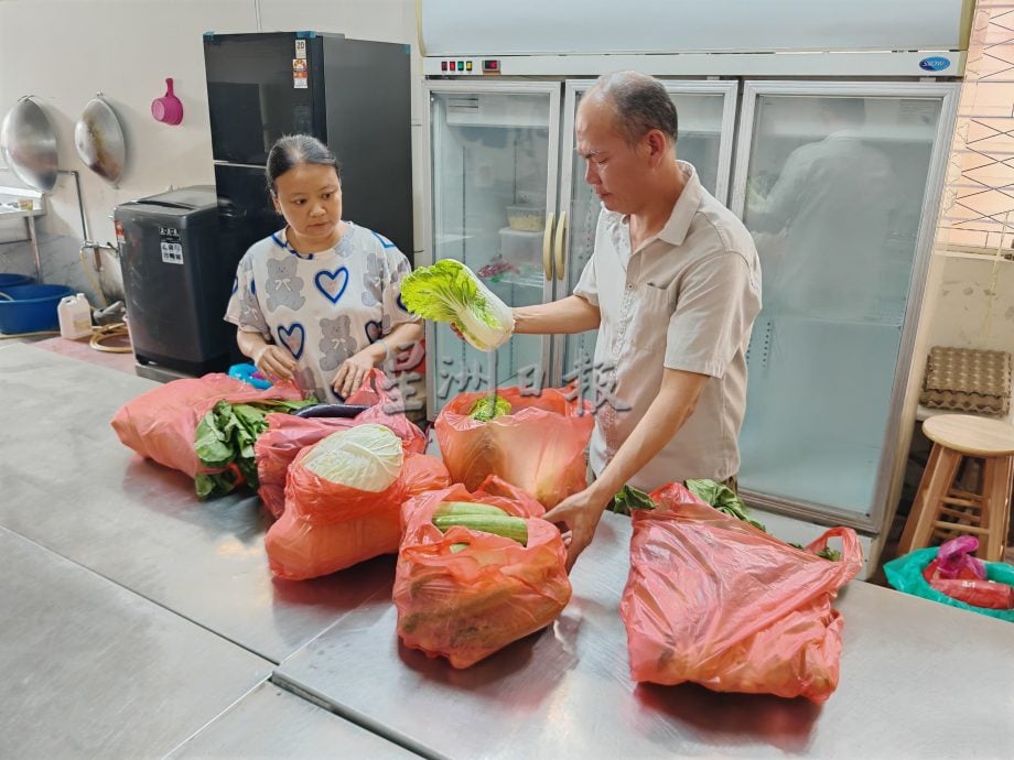 （古城封面主文）雨季蔬菜涨价，除了食肆受影响，也给慈善组织带来挑战