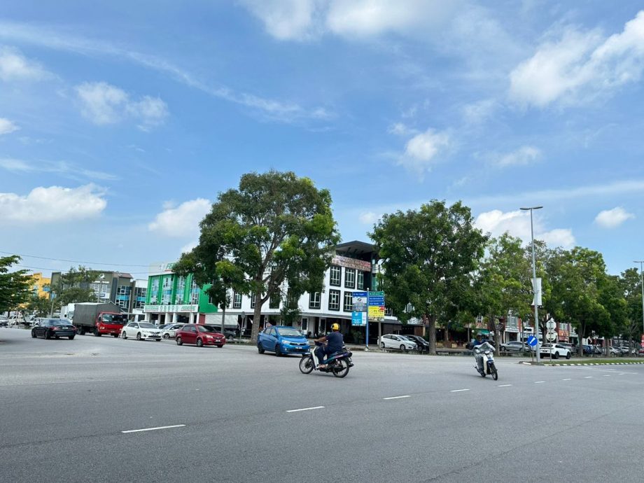 （古城版 ）默迪卡柏迈十字路口意外频传 邓永森拟带入交通小组探讨