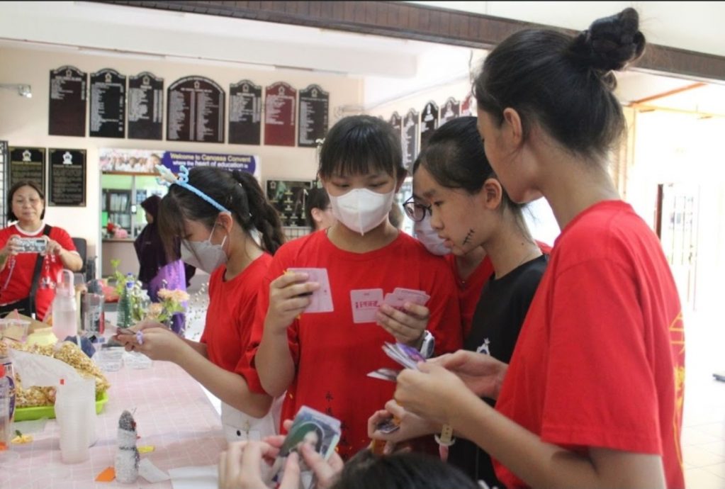 (古城版)年轻人-4圣心女中首办骑射活动