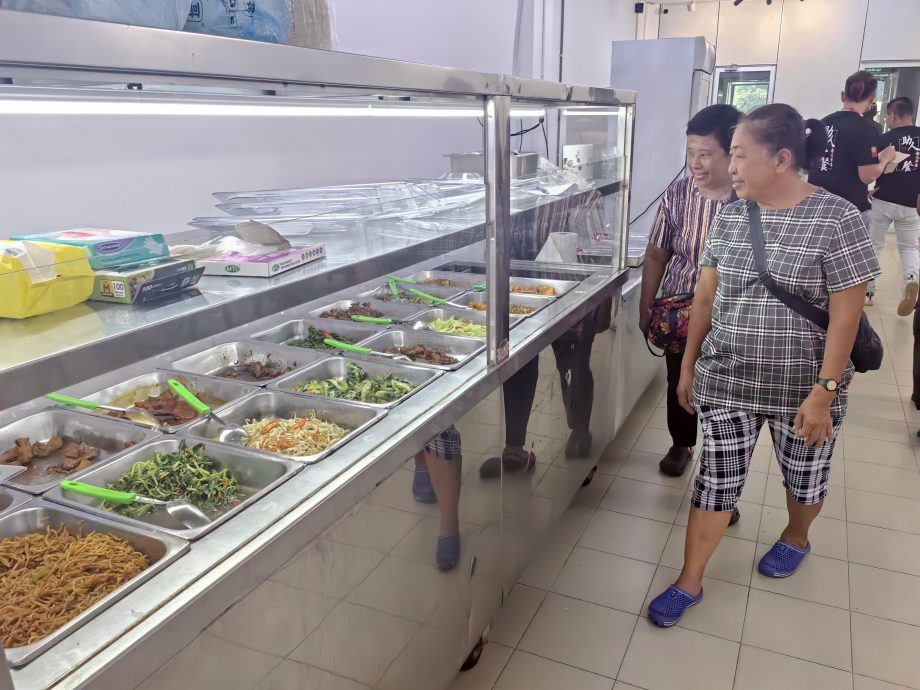 （大北马）“人人有饭吃”试营业：饭菜水只要3令吉！